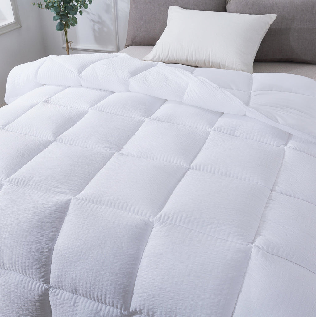 All-Season Down Alternative Comforter